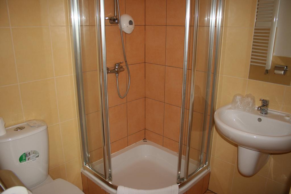 Golf Hotel Lisia Polana Pomocnia Экстерьер фото